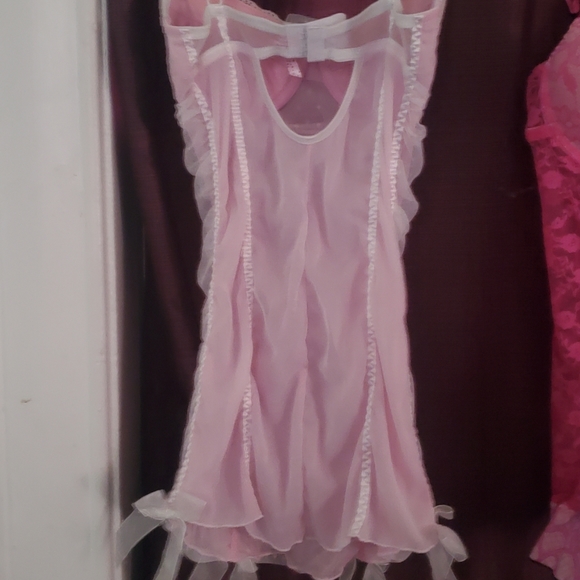 Lingerie - Picture 4 of 4